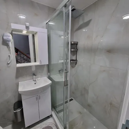 Stan Na Dan Free Parking