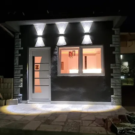 Stan Na Dan Free Parking Daire