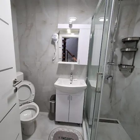 Stan Na Dan Free Parking *