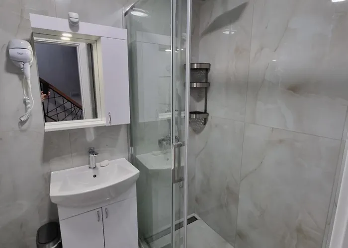 Stan Na Dan Free Parking