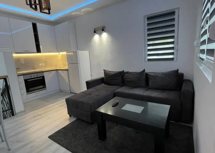 Stan Na Dan Free Parking * 博尔